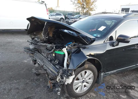 2016 Subaru Outback 2.5I Premium z USA, uszkodzony, nr VIN 4S4BSAFC4G3215363